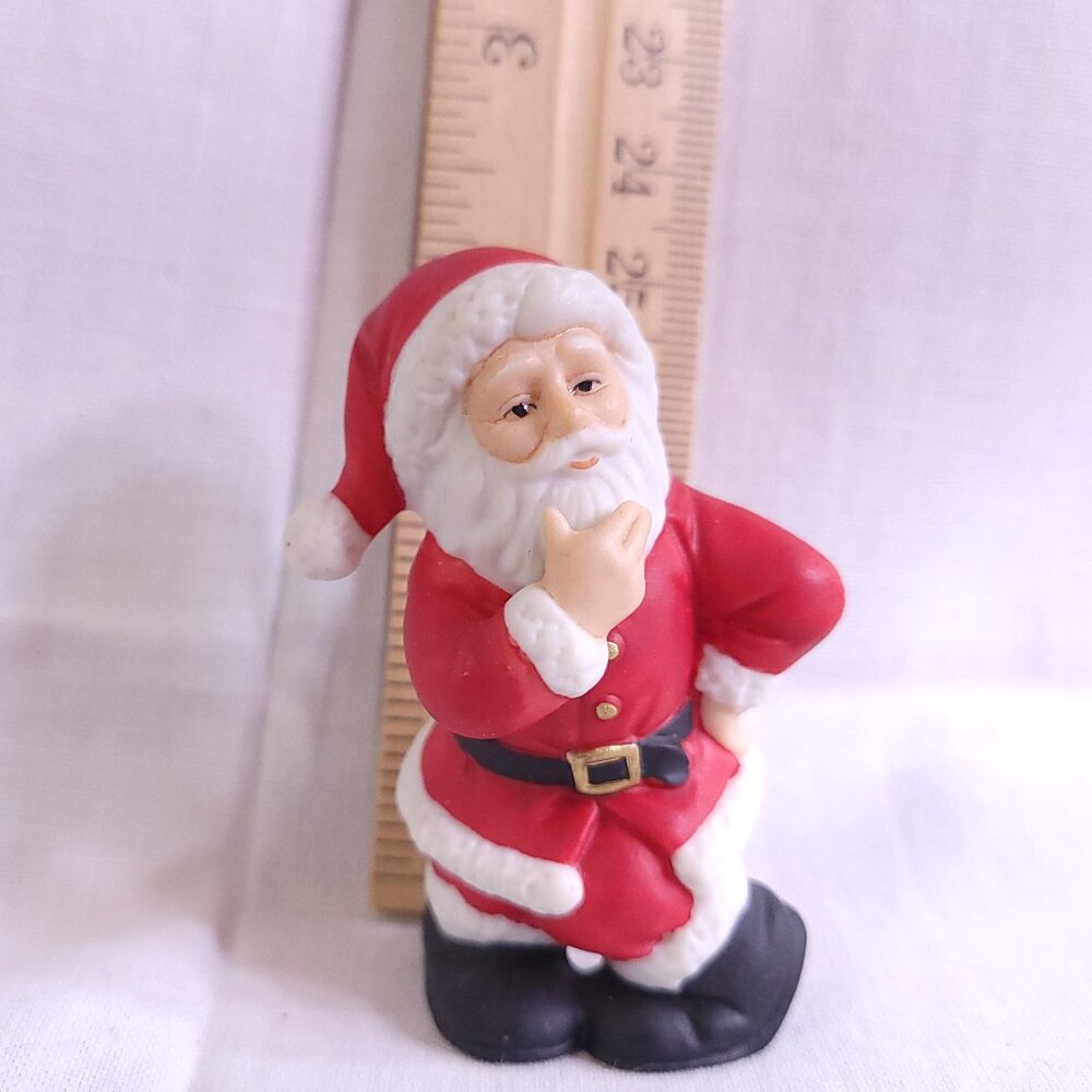 Lefton China Santa Statute